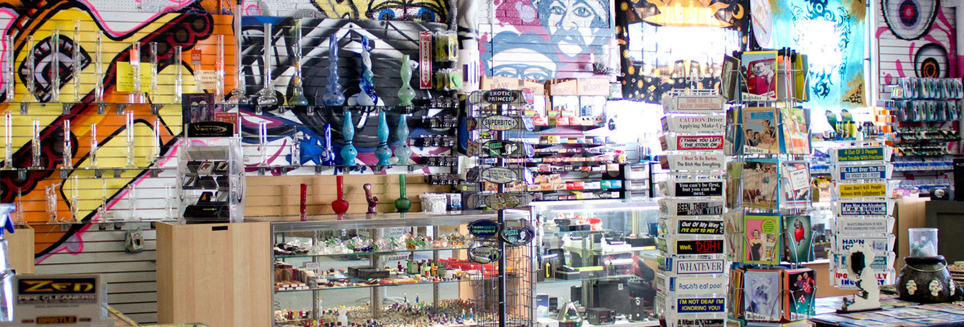 Puff N Stuff Smoke Shop - Store Photos